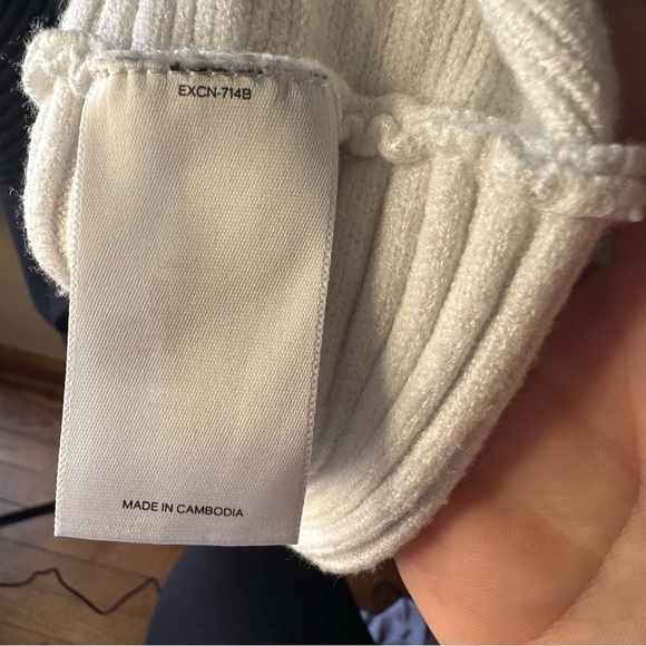 Womens EXPRESS black And White Long Sleeve Sweater - Picture 7 of 9